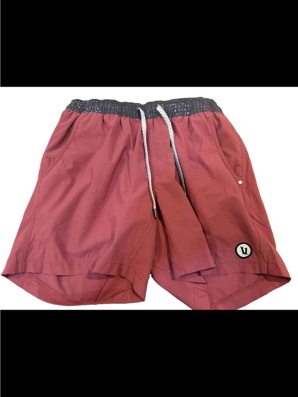 Vuori Kore Shorts Men M Red Black Inseam Lined Athletic Workout Gym Drawstring